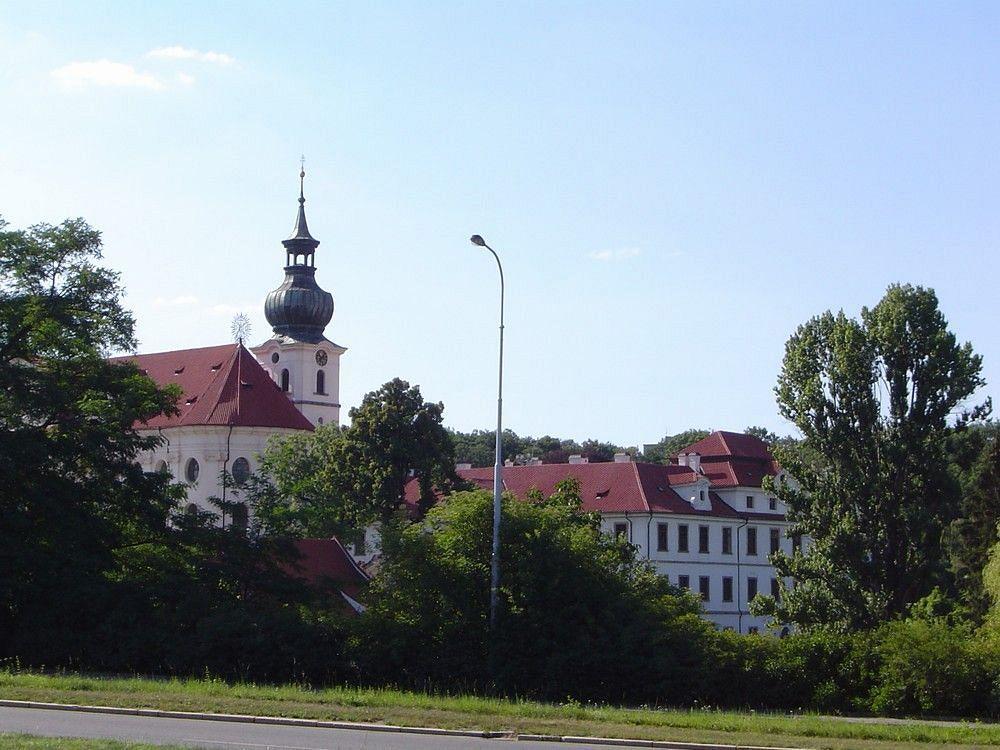 Hotel U Sladku Praha Bagian luar foto