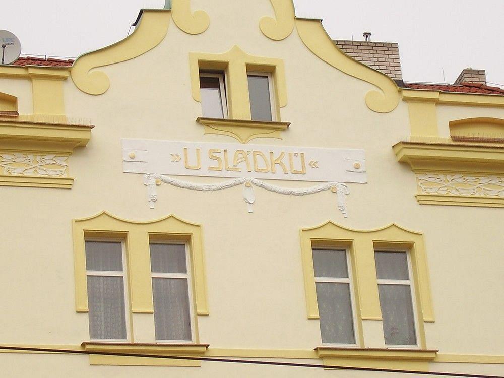 Hotel U Sladku Praha Bagian luar foto