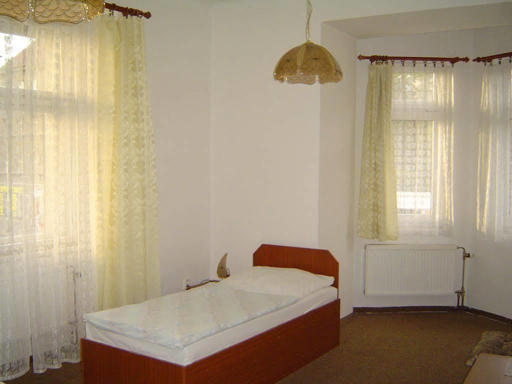 Hotel U Sladku Praha Bagian luar foto