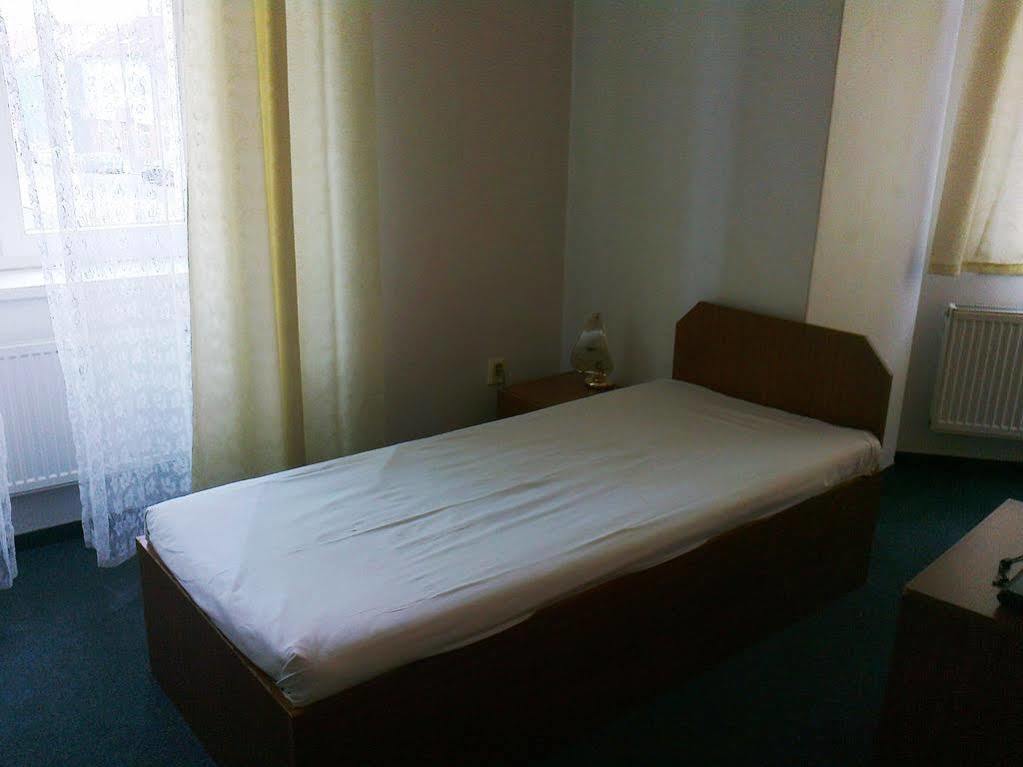 Hotel U Sladku Praha Bagian luar foto